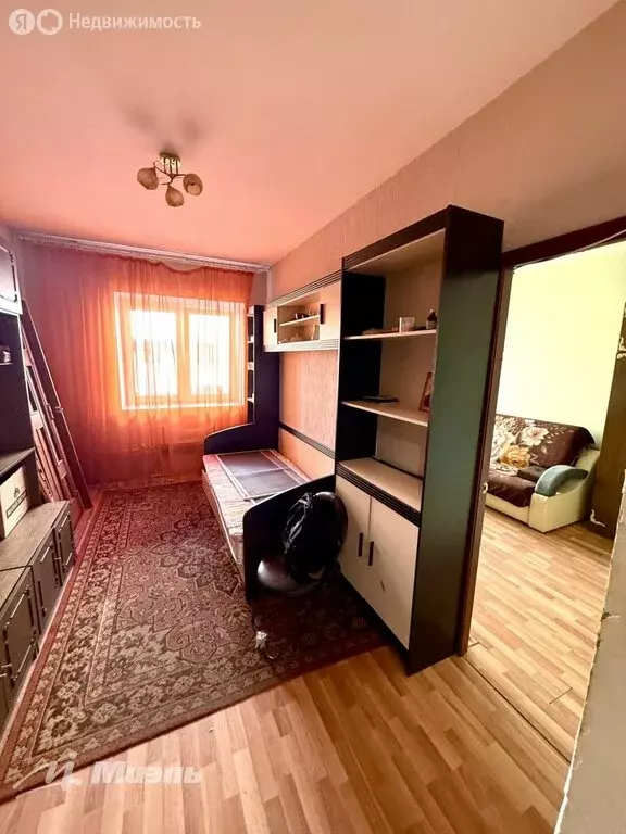 3-комнатная квартира: Ликино-Дулёво, Октябрьская улица, 44 (57.3 м) - Фото 0