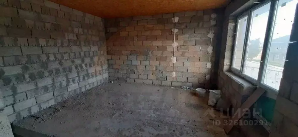 2-к кв. Крым, Сакский район, с. Орехово ул. Энтузиастов, 12 (66.0 м) - Фото 2