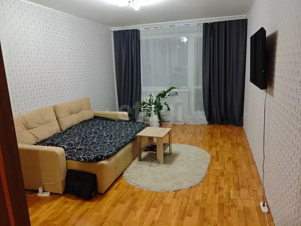 1-к кв. Саратовская область, Саратов ул. Имени Ф.А. Блинова, 21Б (42.2 ... - Фото 1