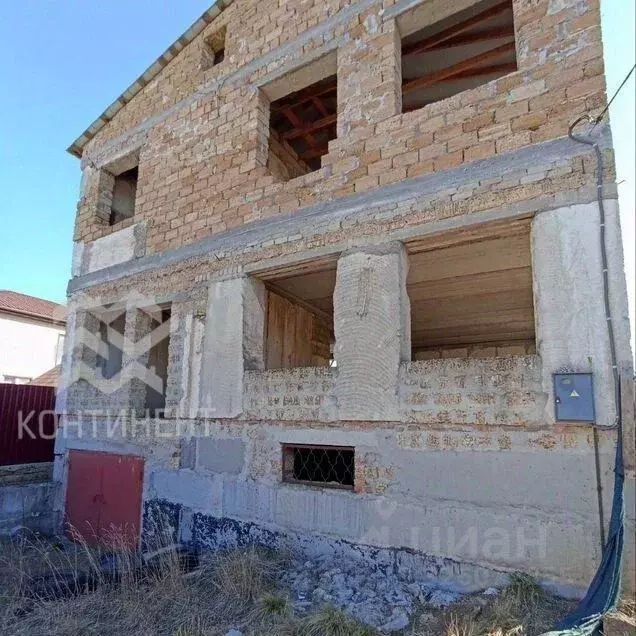 Дом в Крым, Евпатория Спутник-2 мкр, ул. Степная, 78 (291 м) - Фото 1