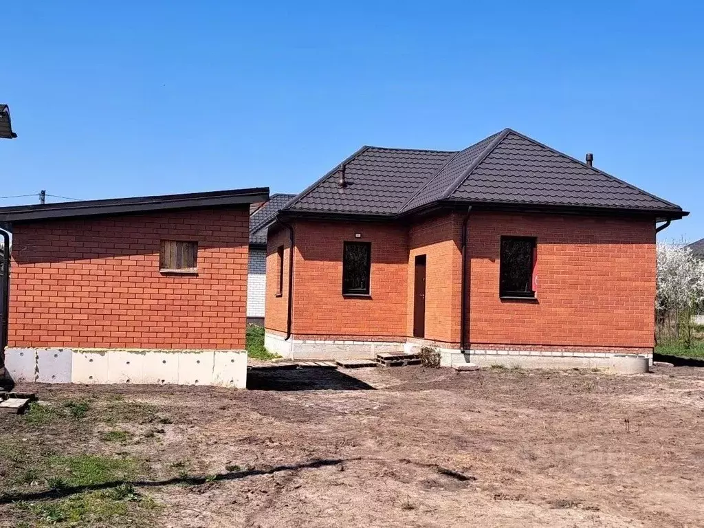 Дом в Орловская область, Орел ул. Пархоменко (60 м) - Фото 1