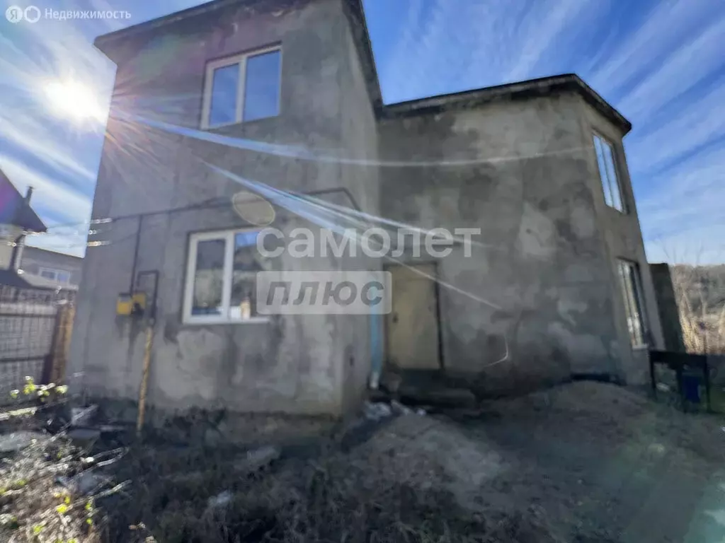 Дом в Туапсе, улица Кириченко, 65 (264.4 м) - Фото 1