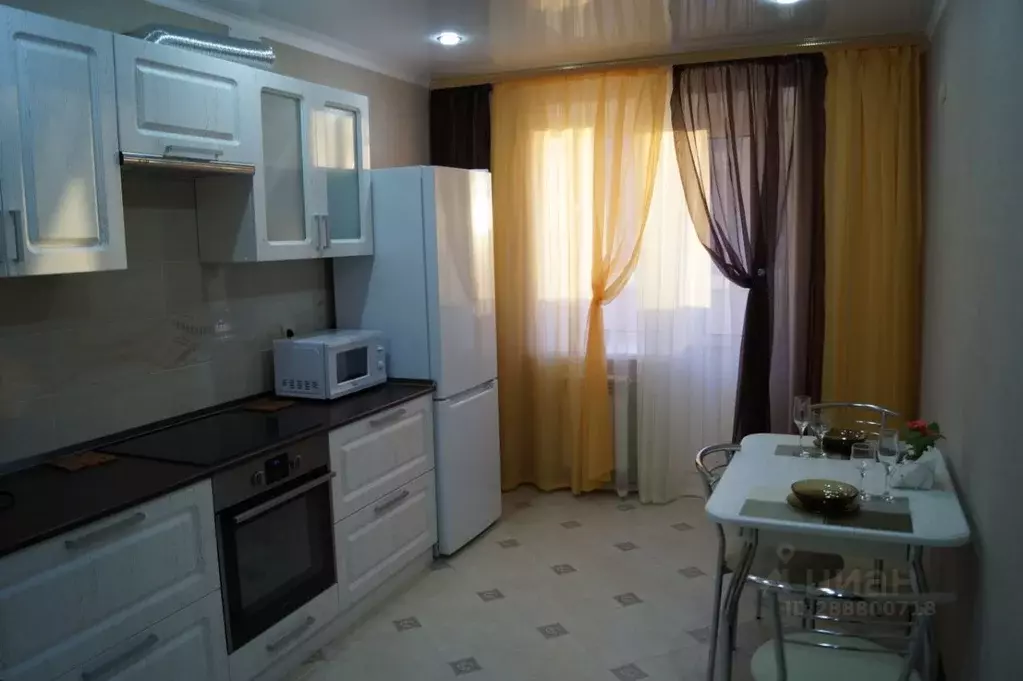 1-к кв. Брянская область, Брянск Бежицкая ул., 1/2 (45.0 м) - Фото 0