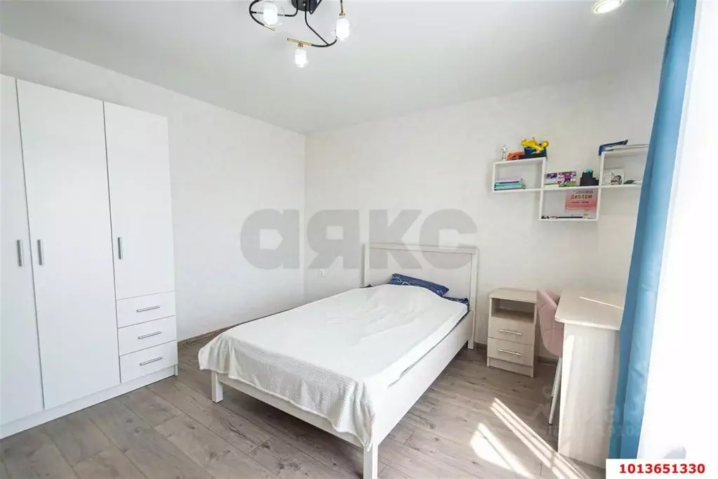 Дом в Краснодарский край, Краснодар Дубинка мкр, ул. Ким, 133 (205 м) - Фото 2