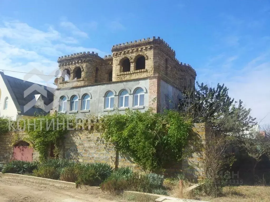 Дом в Крым, Евпатория ул. Урожайная, 63 (400 м) - Фото 2