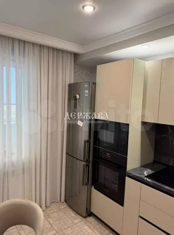 1-к. квартира, 39 м, 4/9 эт. - Фото 0