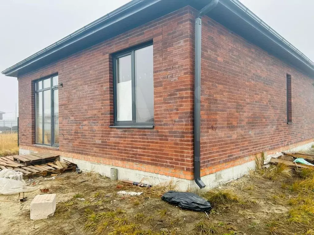 Дом 100 м на участке 6 сот. - Фото 1