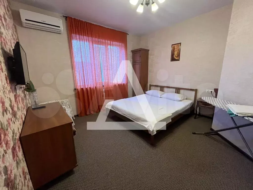 1-к. квартира, 30 м, 1/3 эт. - Фото 1