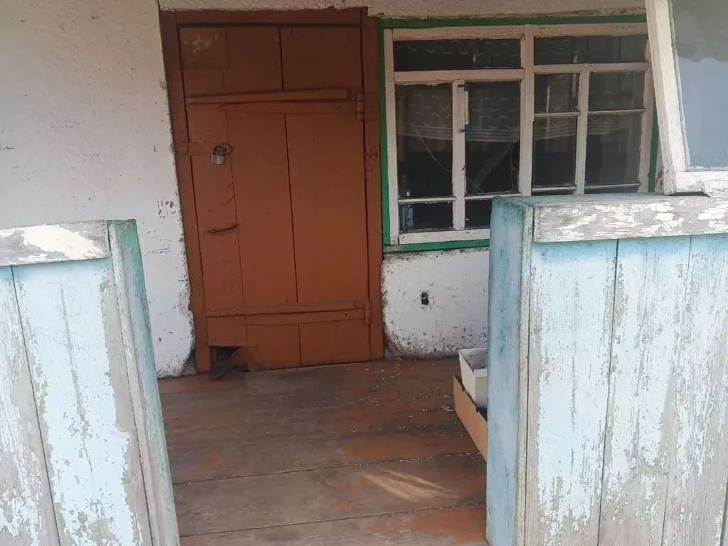 Дом в Хакасия, Алтайский район, с. Белый Яр ул. Ленина (50 м) - Фото 0