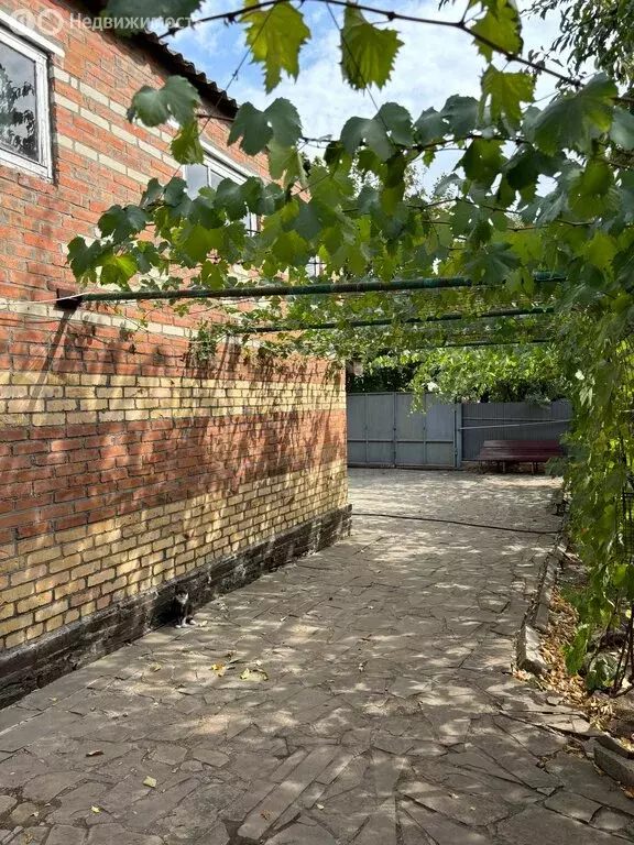 Дом в Матвеев Курган, Восточная улица, 31В (100 м) - Фото 1