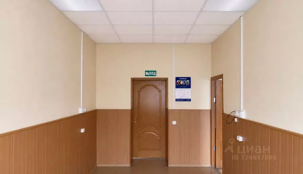 Офис в Свердловская область, Екатеринбург ул. Ангарская, 77А (32 м) - Фото 1