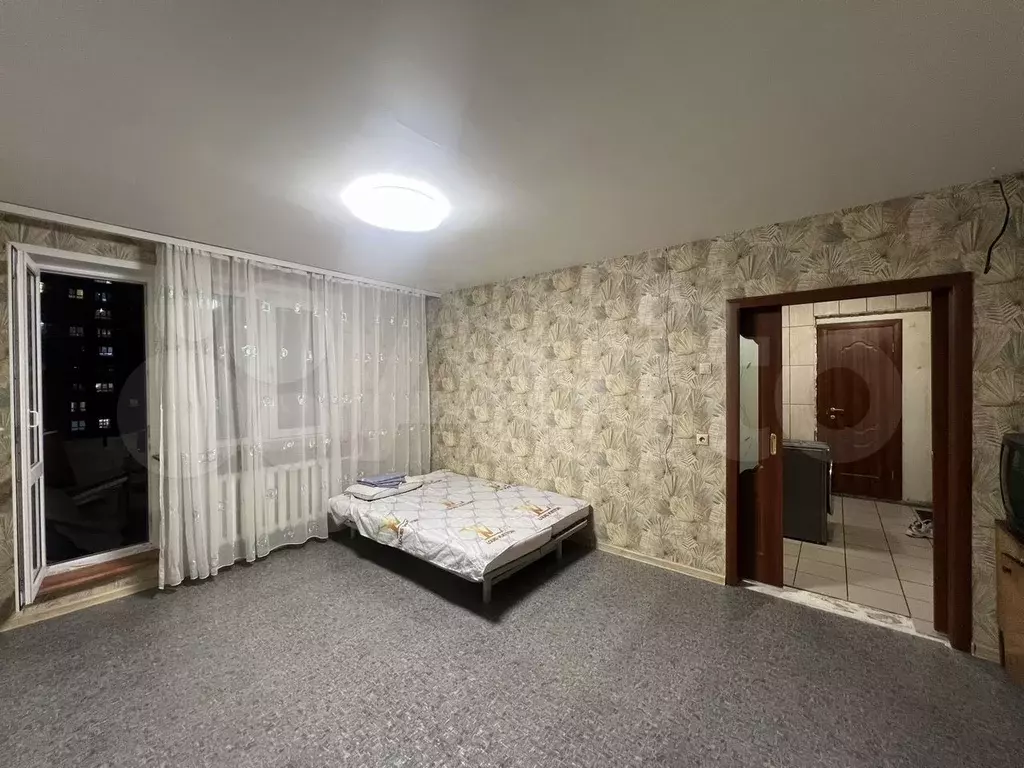 2-к. квартира, 46 м, 6/9 эт. - Фото 1