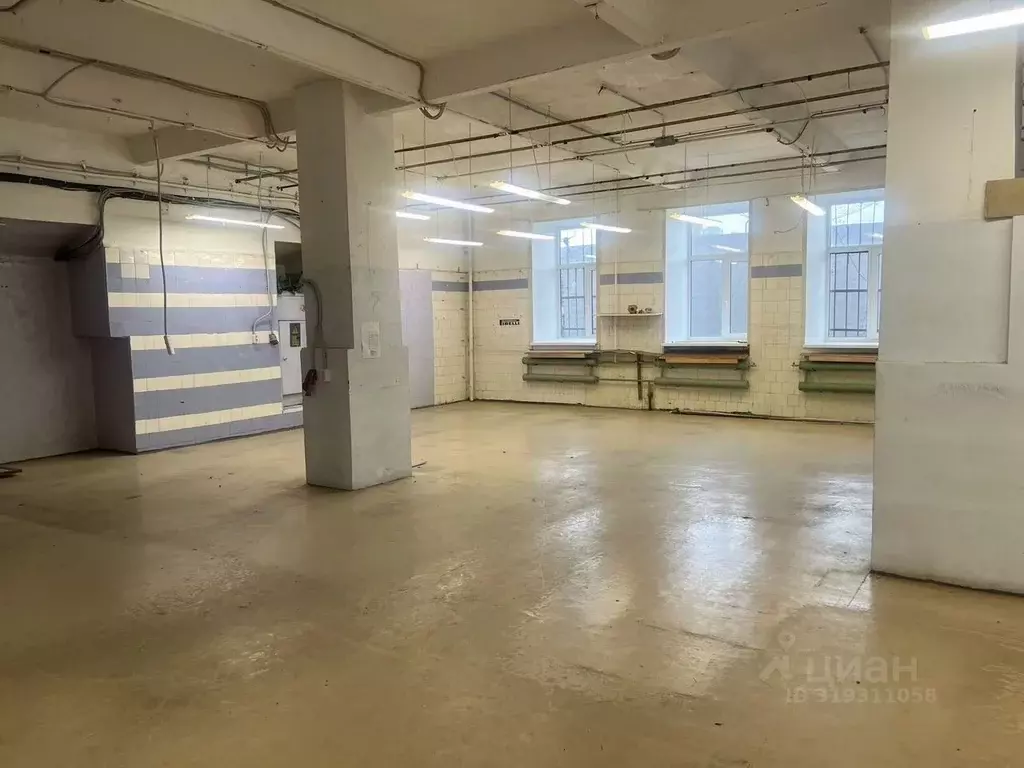 Помещение свободного назначения в Санкт-Петербург просп. Обуховской ... - Фото 1