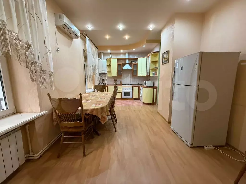 3-к. квартира, 90 м, 1/5 эт. - Фото 1