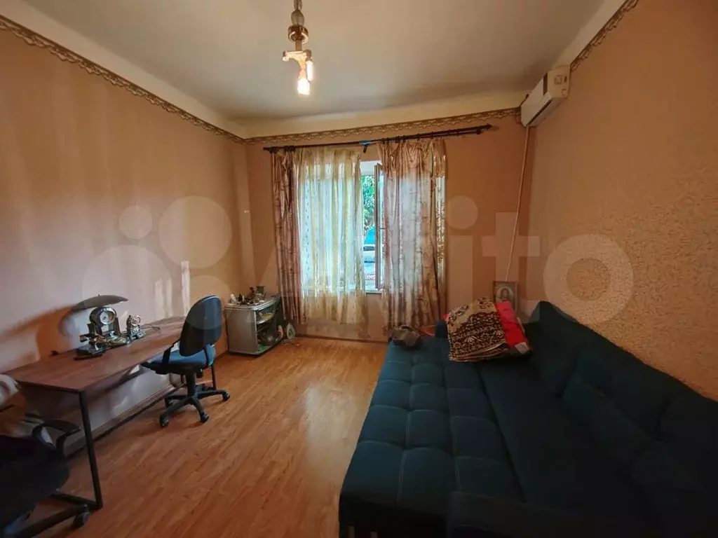 Комната в туапсе на длительный срок. Комната в туапсе на длительный срок