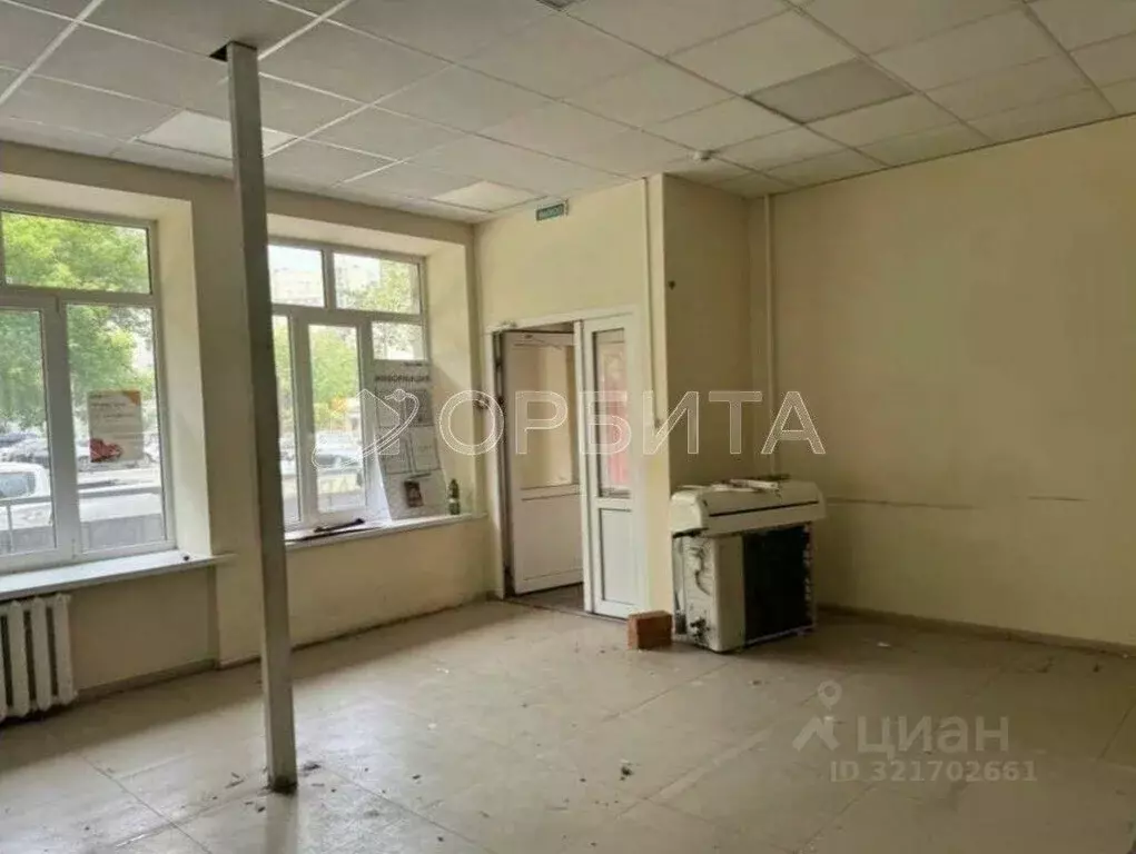 Помещение свободного назначения в Тюменская область, Тюмень ул. ... - Фото 1