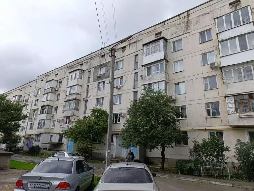 3-к кв. Севастополь, Севастополь, Инкерман г. ул. Менжинского, 8 (70.7 ... - Фото 1