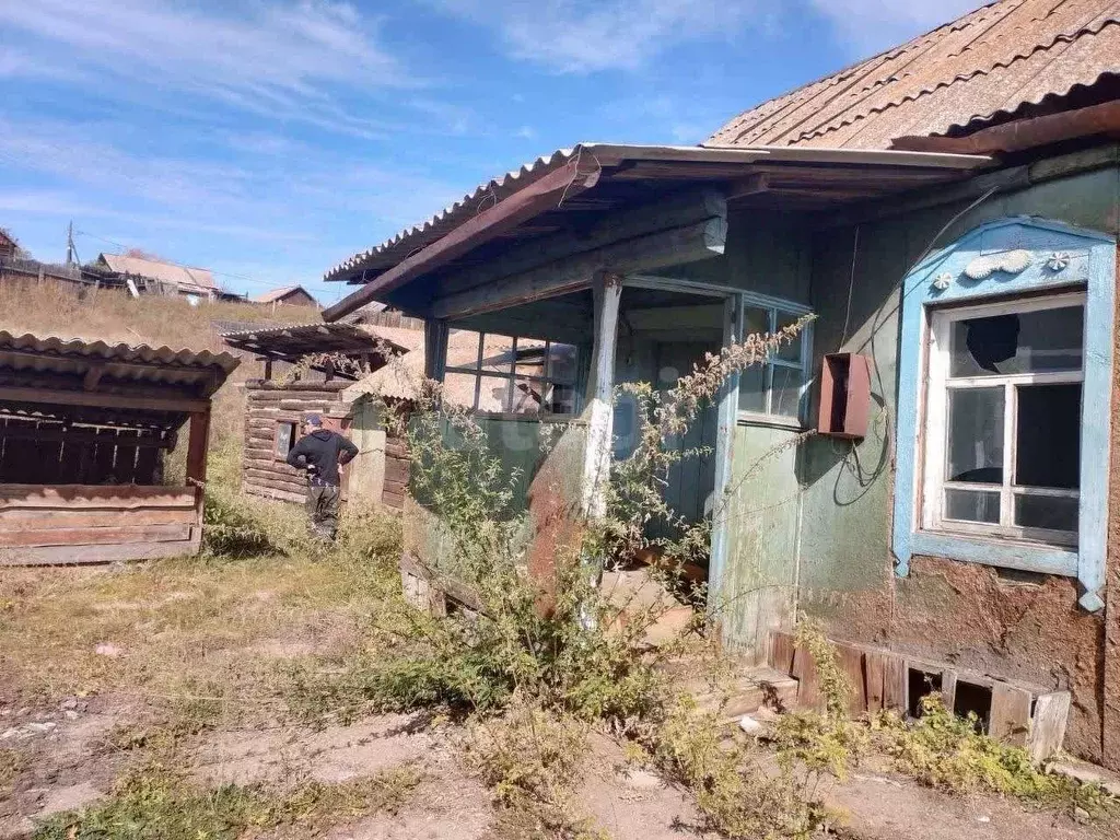 Дом в Бурятия, Тарбагатайский район, Заводское с/пос, пос. ... - Фото 2