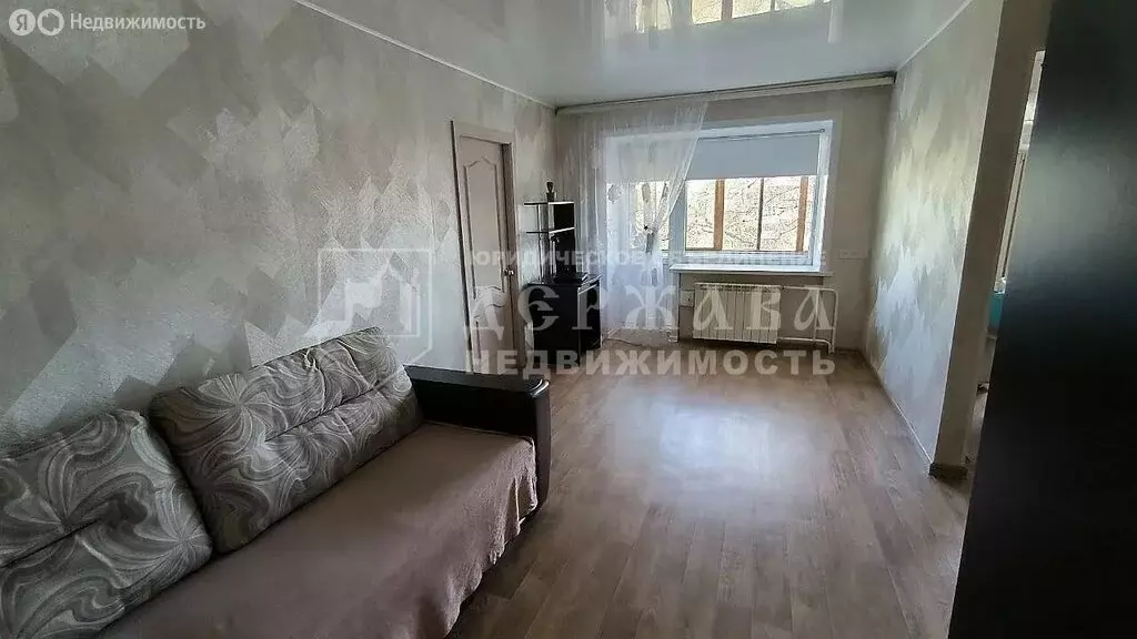 2-комнатная квартира: Кемерово, улица Юрия Смирнова, 28 (43 м) - Фото 0