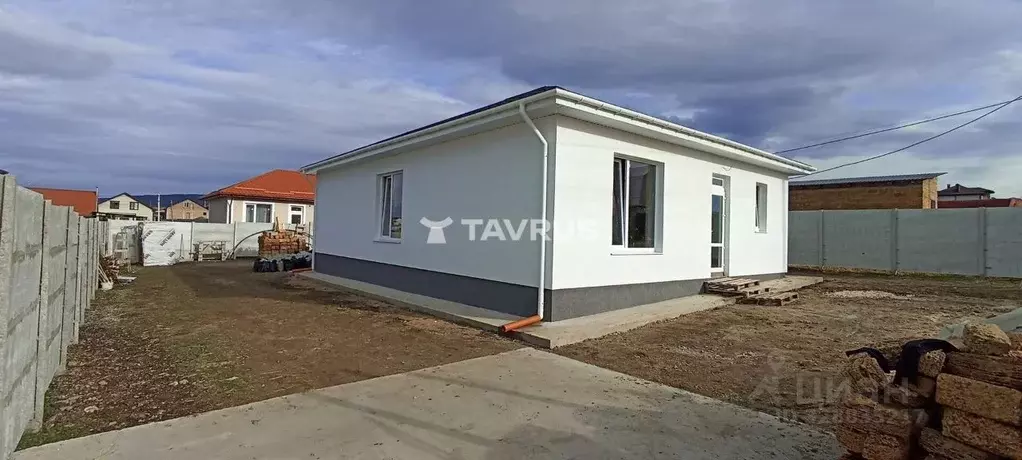 Дом в Крым, Симферопольский район, с. Доброе  (150 м) - Фото 2