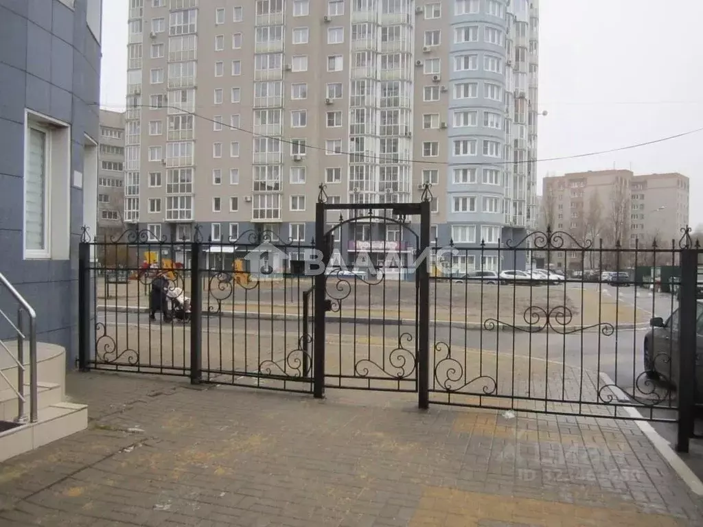 2-к кв. Воронежская область, Воронеж просп. Патриотов, 1е (50.0 м) - Фото 1