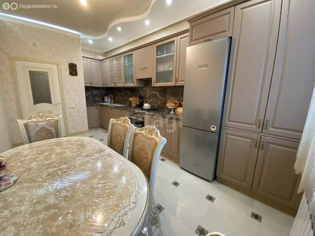 2-комнатная квартира: Кисловодск, Красивая улица, 30 (103 м) - Фото 1