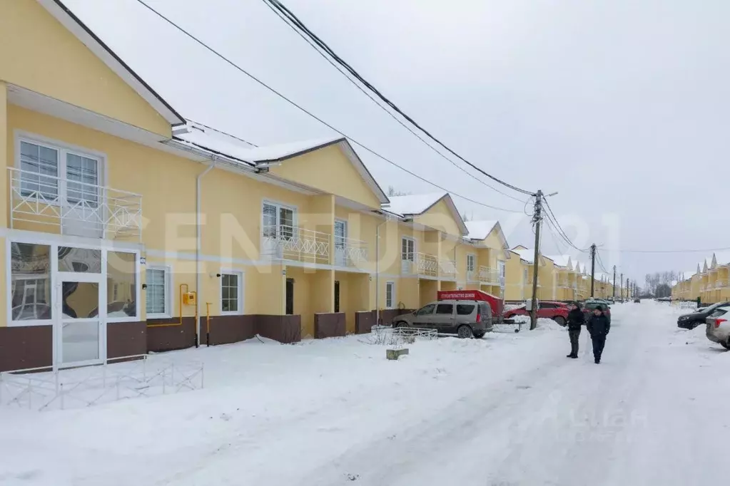 Таунхаус в Ленинградская область, Ломоносовский район, Пениковское ... - Фото 1