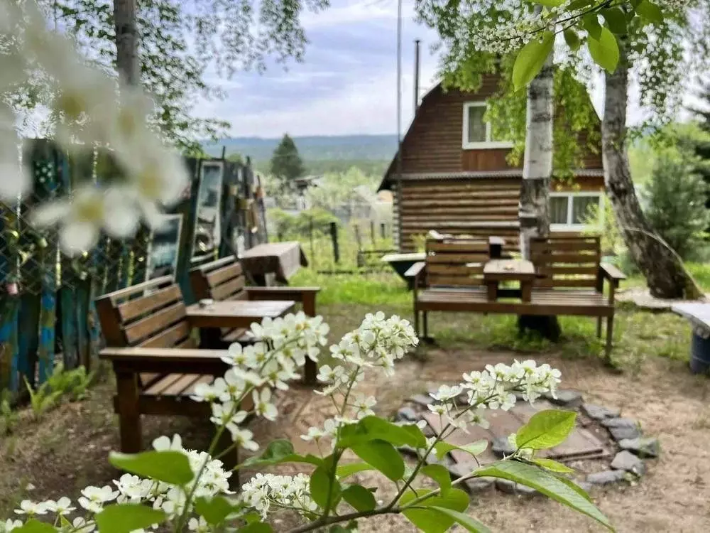Дом в Иркутская область, Иркутский муниципальный округ, пос. ... - Фото 1