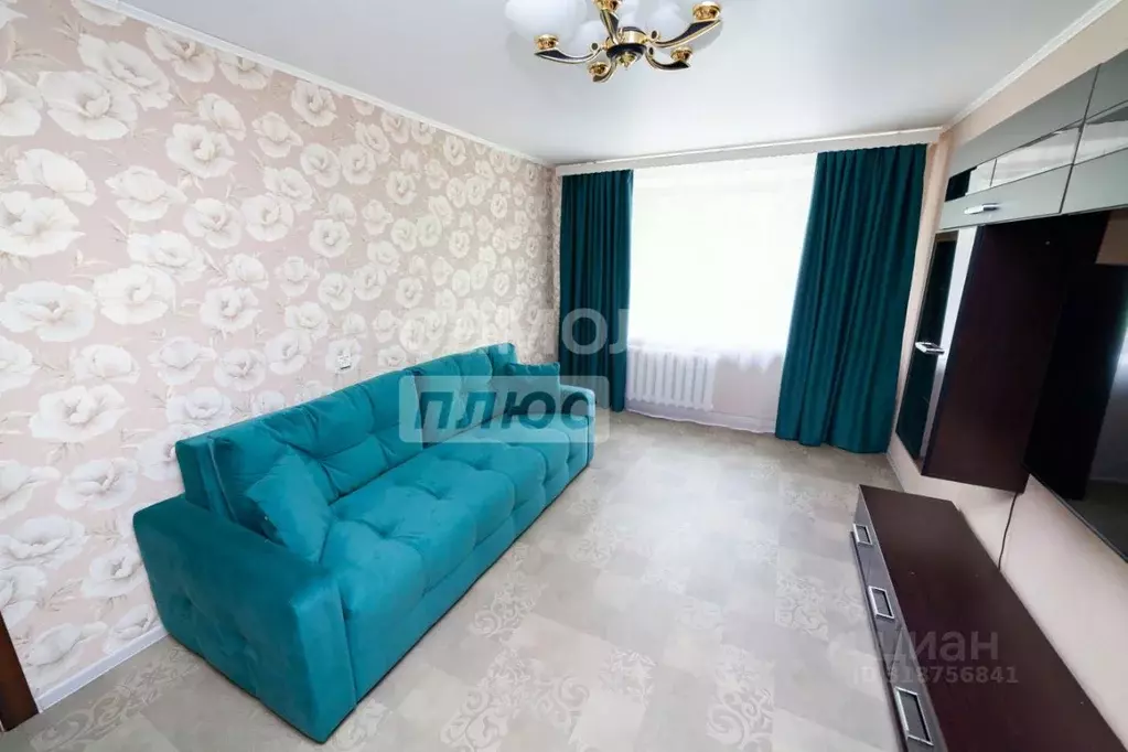 3-к кв. Татарстан, Казань ул. Латышских Стрелков, 10 (62.8 м) - Фото 1