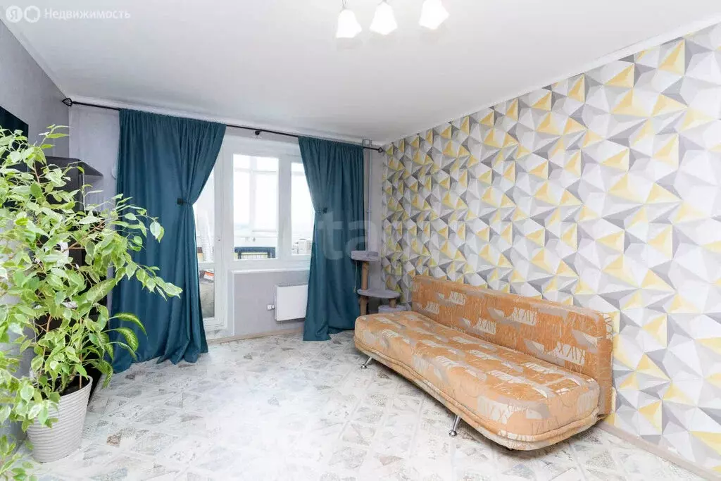 1-комнатная квартира: Тюмень, улица Павла Шарова, 7 (37.2 м) - Фото 1
