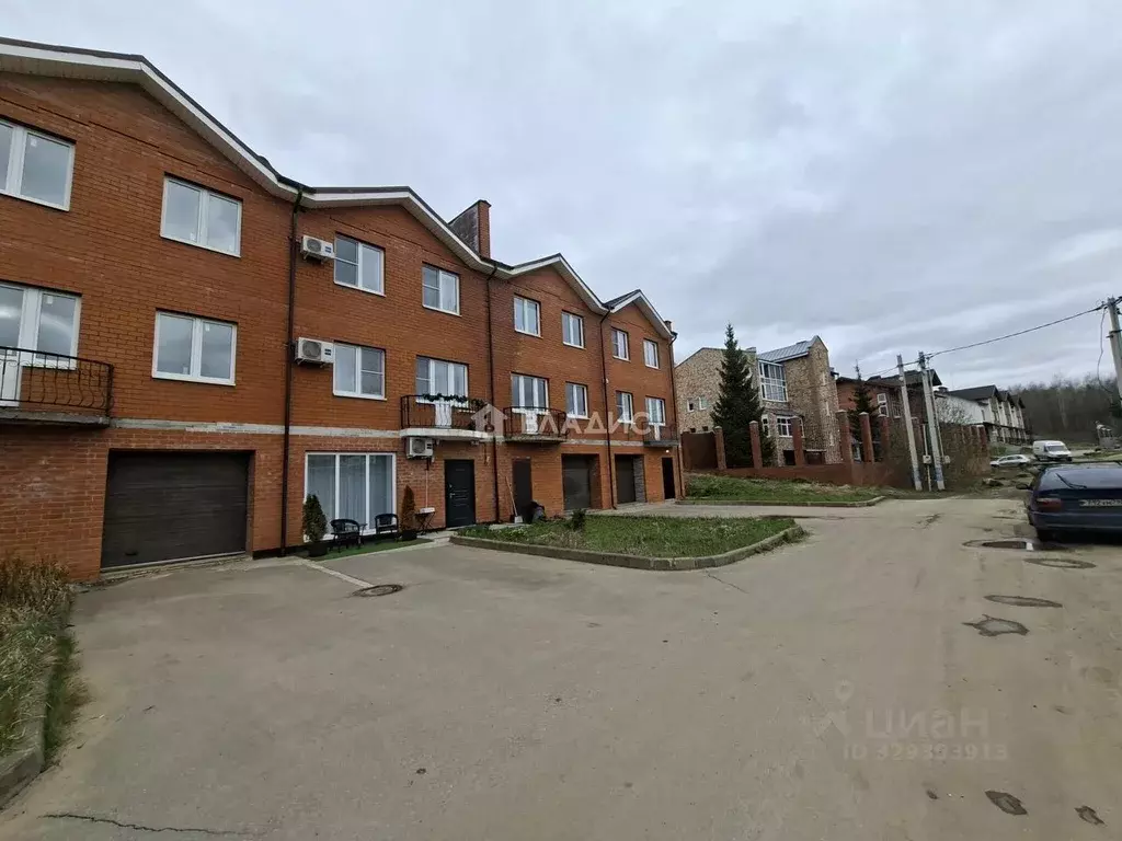 3-к кв. Московская область, Химки городской округ, д. Елино ул. ... - Фото 1