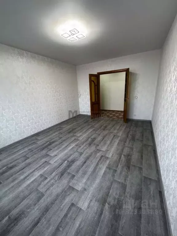 3-к кв. Волгоградская область, Волгоград ул. Елисеева, 15Б (64.5 м) - Фото 1