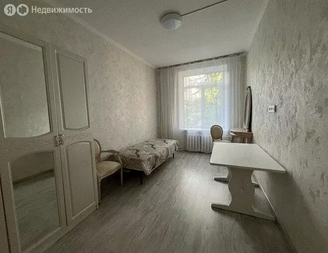 1к в 4-комнатной квартире (14 м) - Фото 0