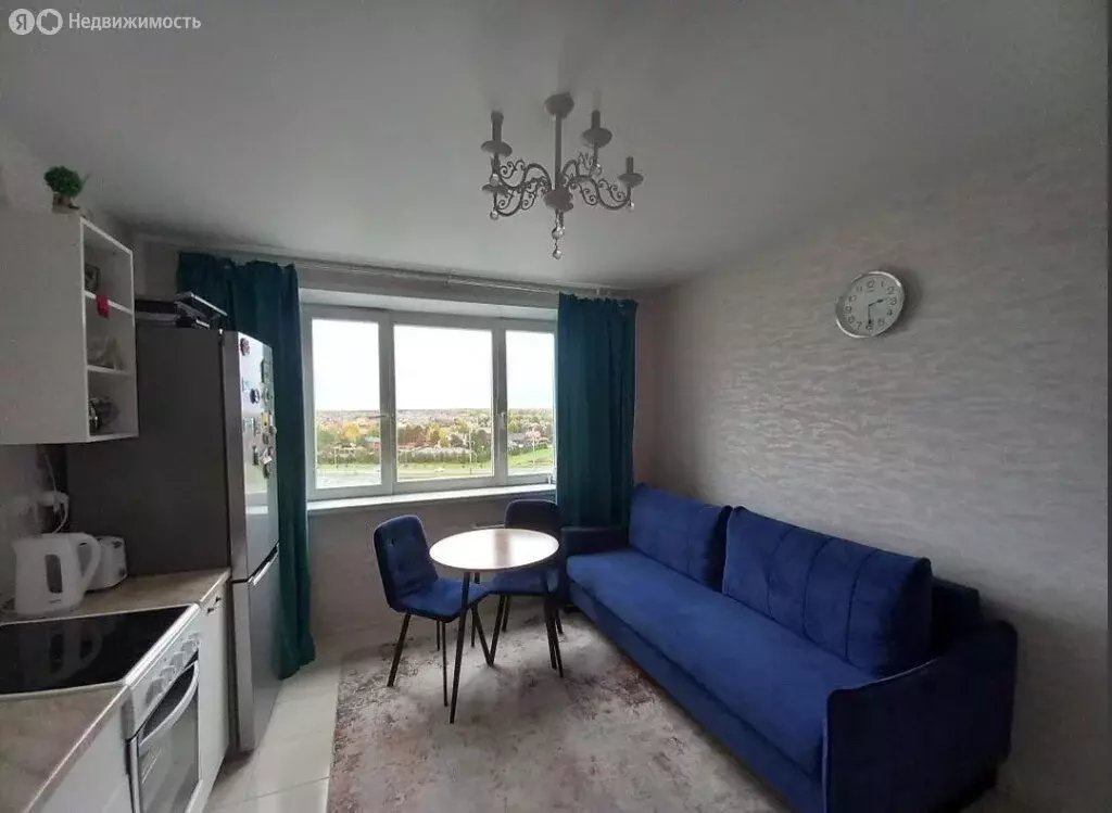 1-комнатная квартира: Тюмень, улица Александра Митинского, 3 (39.5 м) - Фото 1