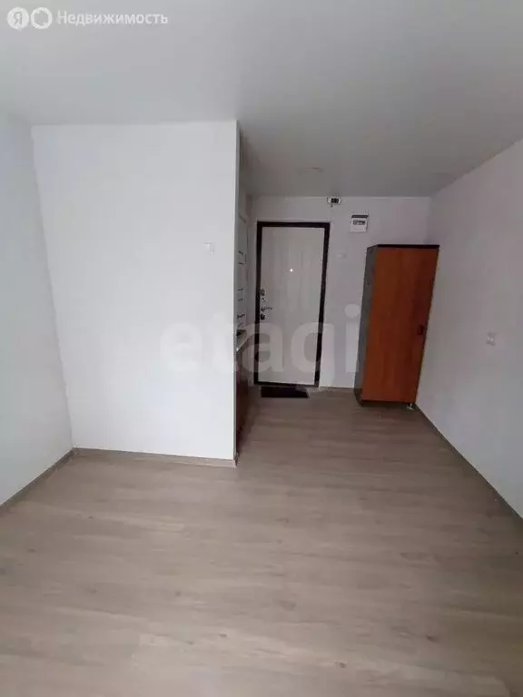 Квартира-студия: Курган, Половинская улица, 8А (12.4 м) - Фото 1