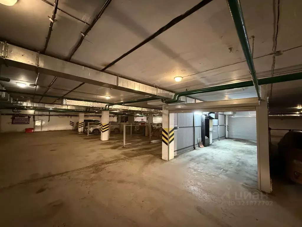 Гараж в Свердловская область, Екатеринбург ул. Павла Шаманова, 22 (35 ... - Фото 1