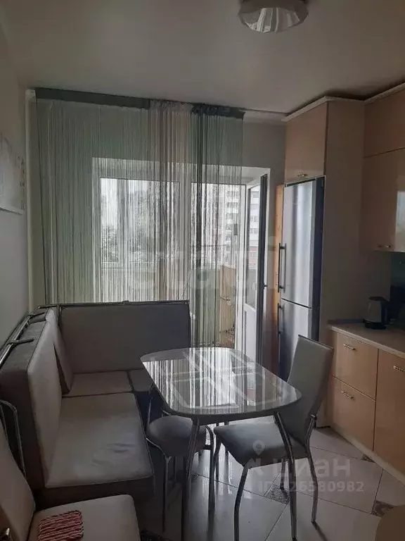 2-к кв. Брянская область, Брянск ул. Романа Брянского, 17 (58.3 м) - Фото 1