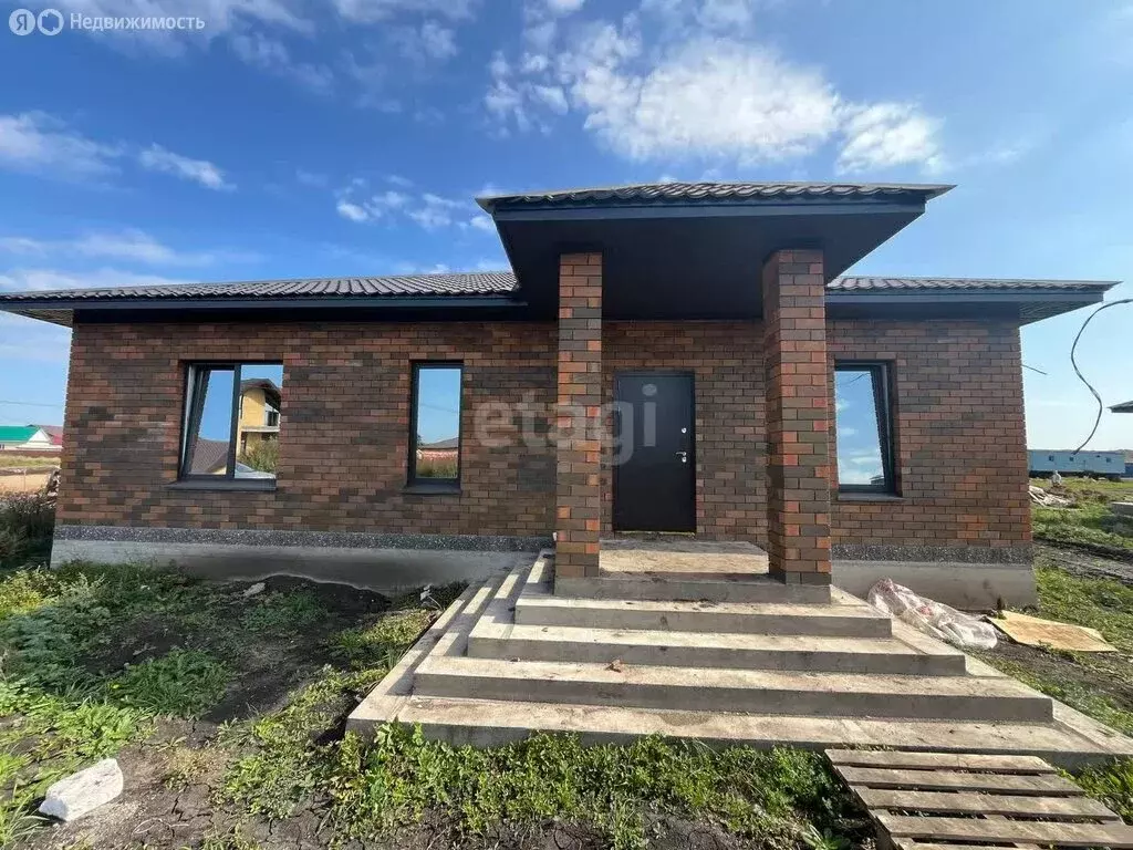 Дом в Уфимский район, Зубовский сельсовет, село Нижегородка (110 м) - Фото 1