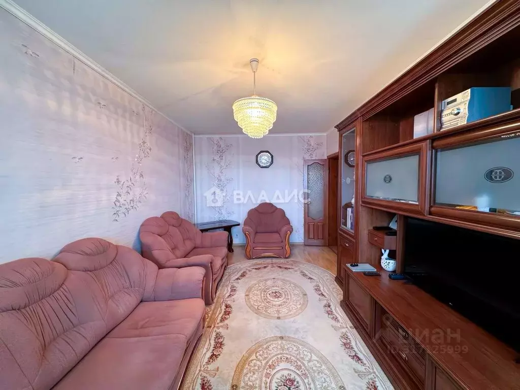 3-к кв. Белгородская область, Белгород ул. Челюскинцев, 58бк1 (71.0 м) - Фото 1