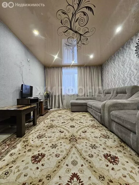 2-комнатная квартира: Кызыл, улица Крылова, 1А (50 м) - Фото 2