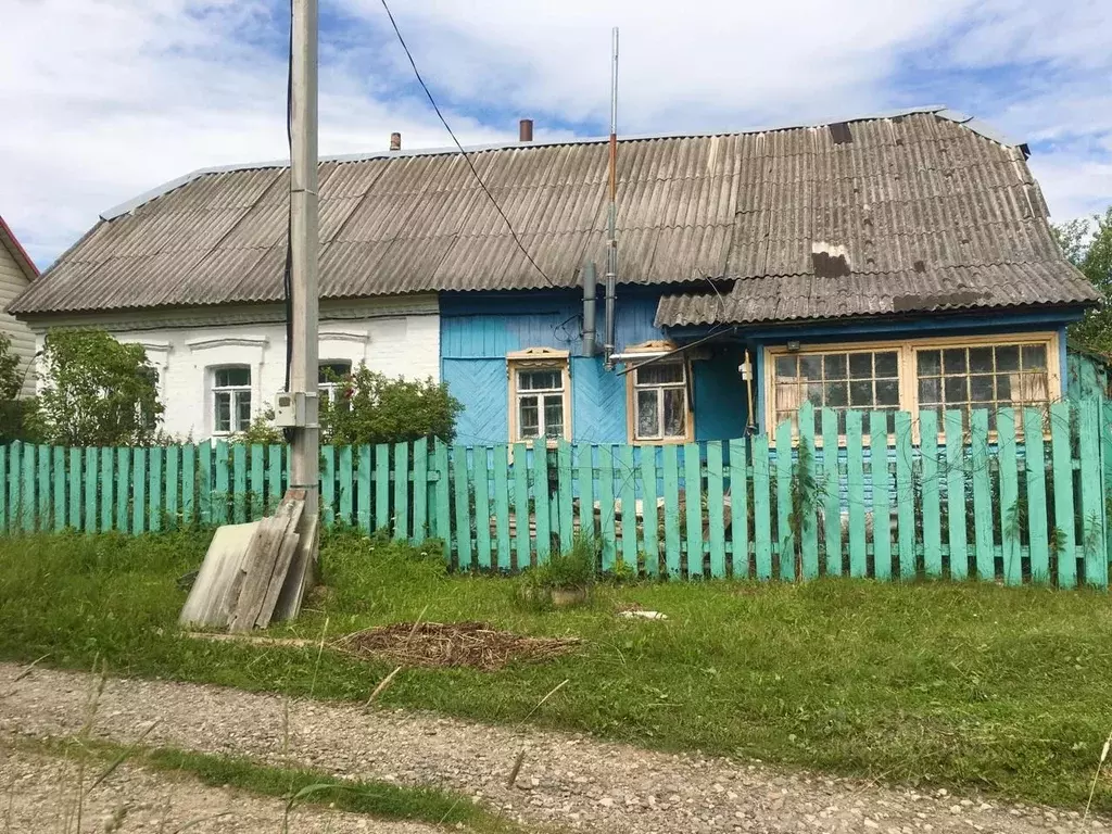 Дом в Тульская область, Суворовский район, Северо-Западное с/пос, с. ... - Фото 0