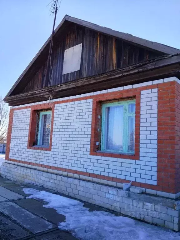 Дом в Волгоградская область, Петров Вал г. Камышинский район,  (108 м) - Фото 1