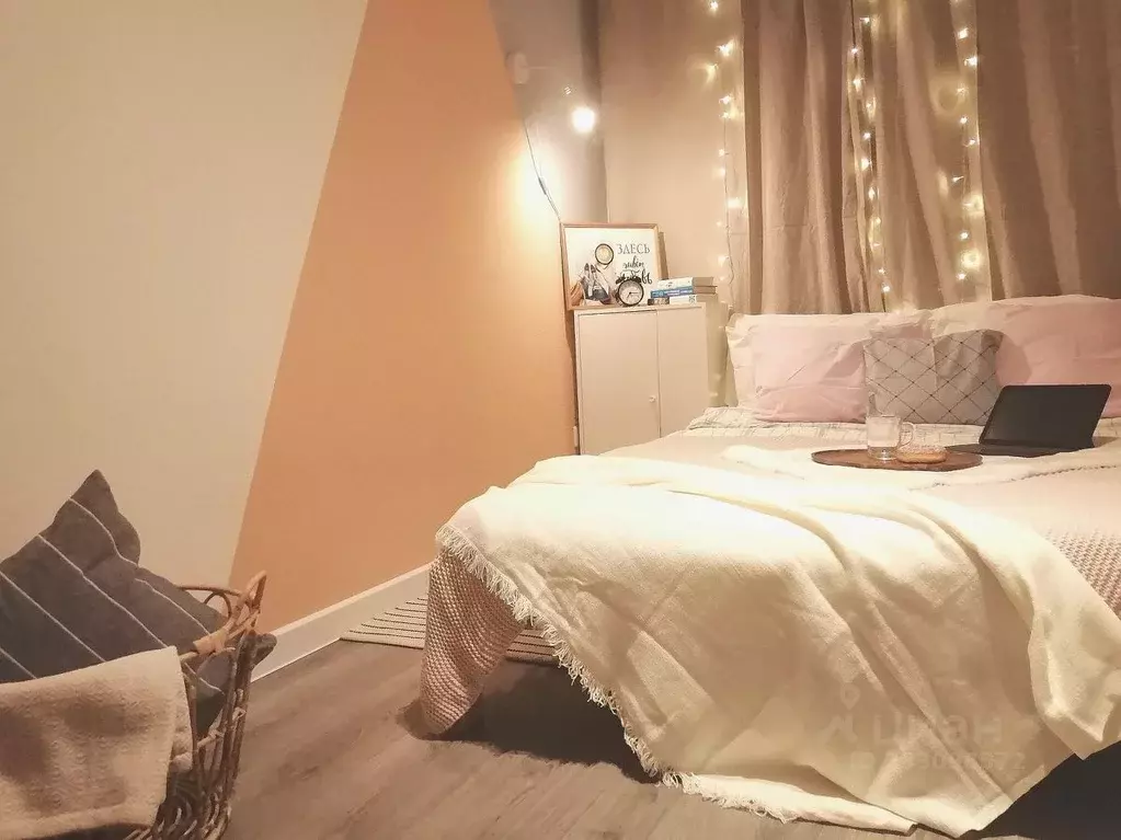 Студия Санкт-Петербург Пулковское ш., 42к6 (20.0 м) - Фото 1