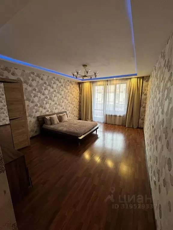 2-к кв. Красноярский край, Красноярск ул. Молокова, 1к2 (65.0 м) - Фото 1
