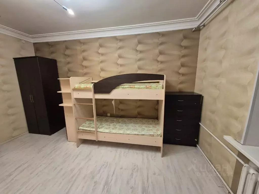 2-к кв. Свердловская область, Екатеринбург ул. Благодатская, 61 (65.0 ... - Фото 2