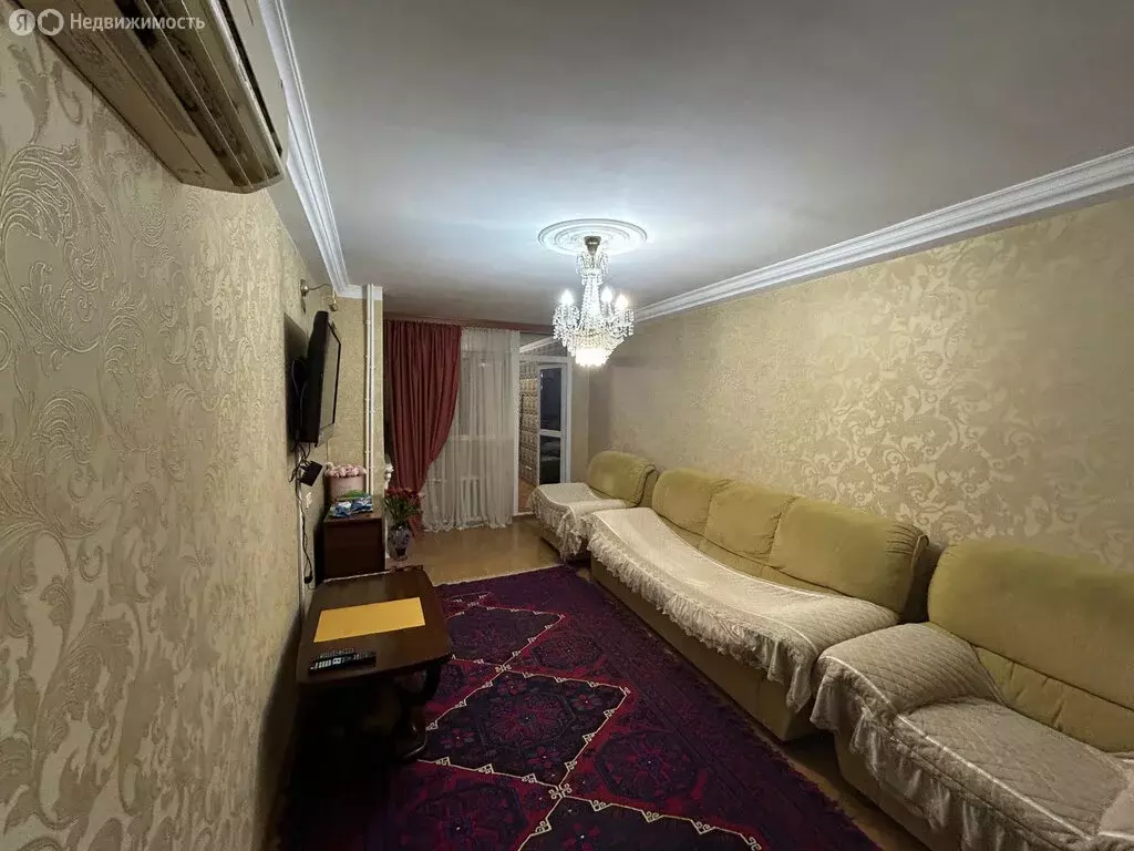 2-комнатная квартира: Дербент, улица Шахбазова, 59 (74 м) - Фото 1