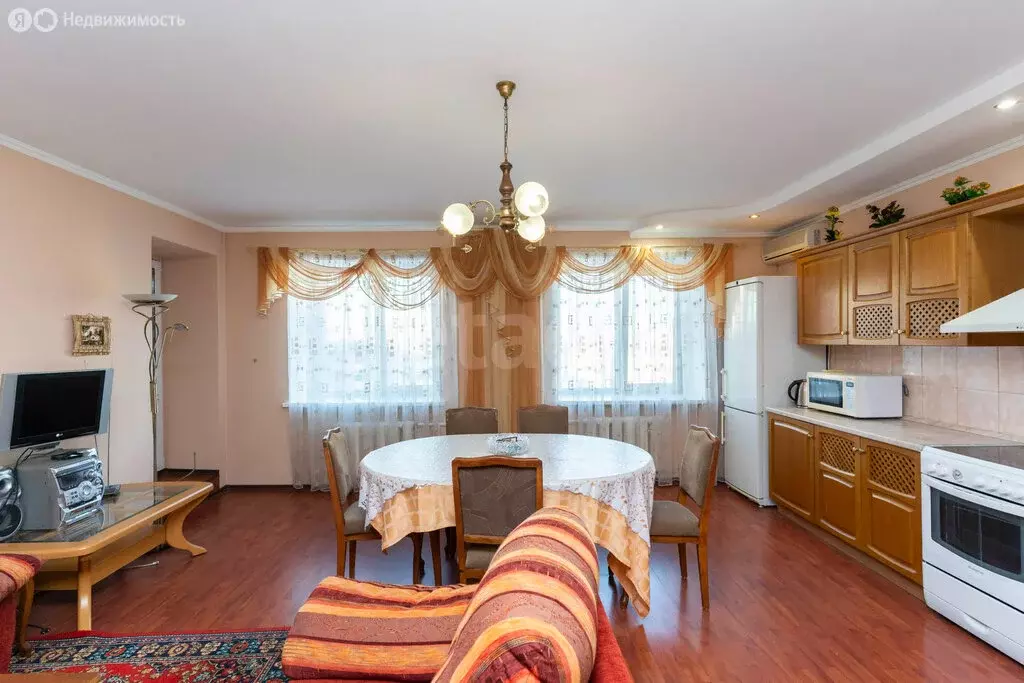 3-комнатная квартира: Тюмень, Широтная улица, 29 (132.6 м) - Фото 2