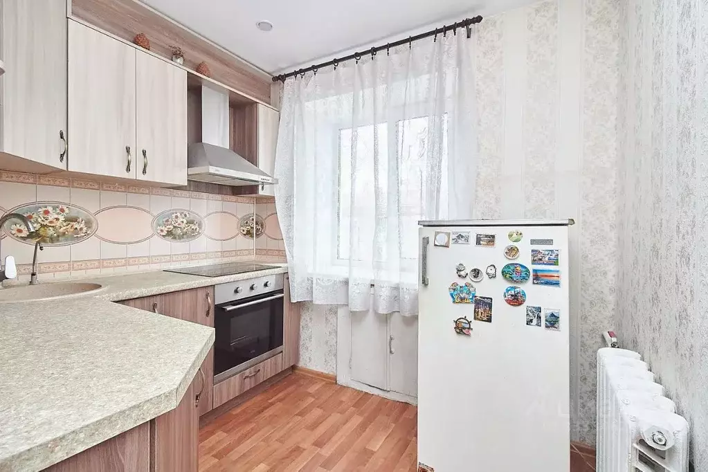 3-к кв. Тюменская область, Тюмень Тульская ул., 2 (61.5 м) - Фото 1
