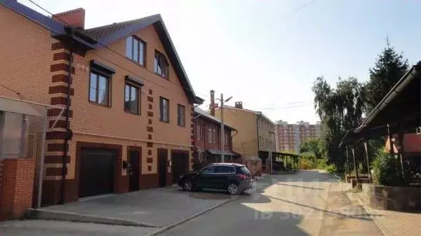 Дом в Татарстан, Казань Сборная ул., 11 (240 м) - Фото 0