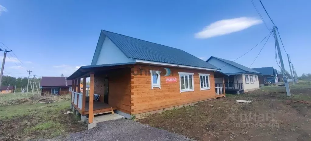 Дом в Башкортостан, Иглинский сельсовет, с. Иглино ул. Донецкая, 32 ... - Фото 0